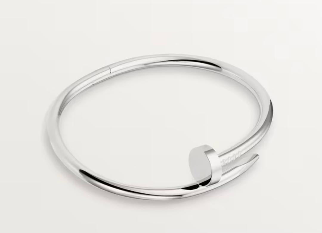 Nail bracelet